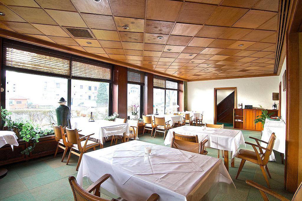 Hotel Schoenfeld BRE 외부 사진