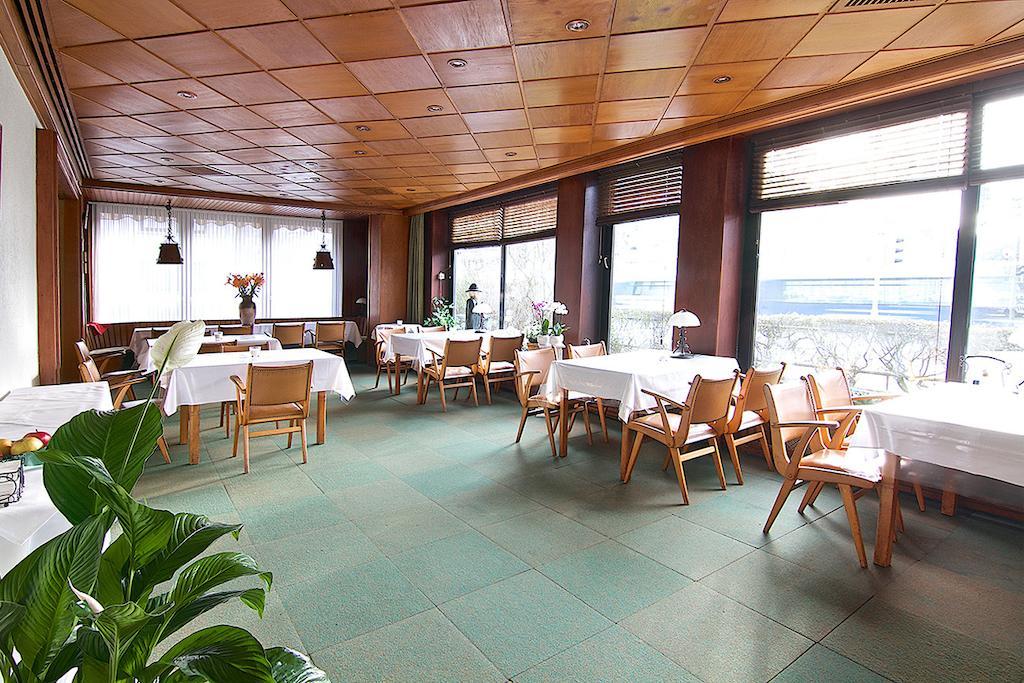 Hotel Schoenfeld BRE 외부 사진